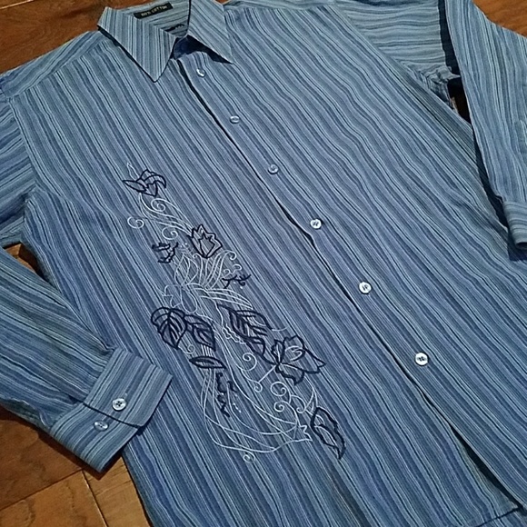 Multiple blues pinstripes with embroidery - Picture 1 of 5